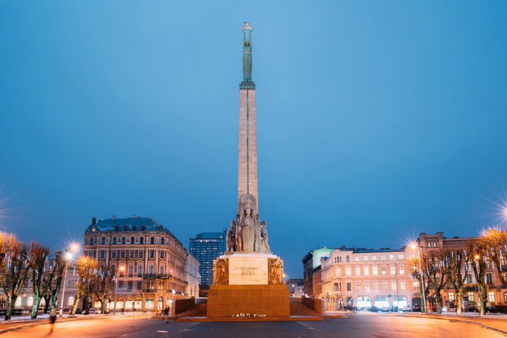 Freedom Monument, Riga