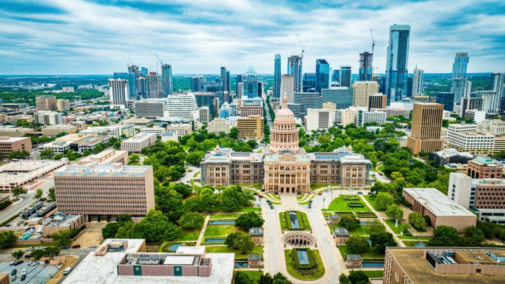 Is Austin Worth Visiting? Pros, Cons & Top Tips (2025)