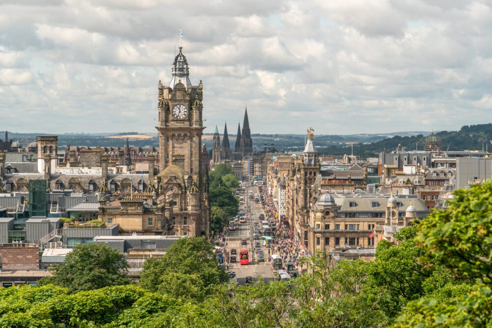 Is Edinburgh Worth Visiting? Pros, Cons and Travel Tips (2026)